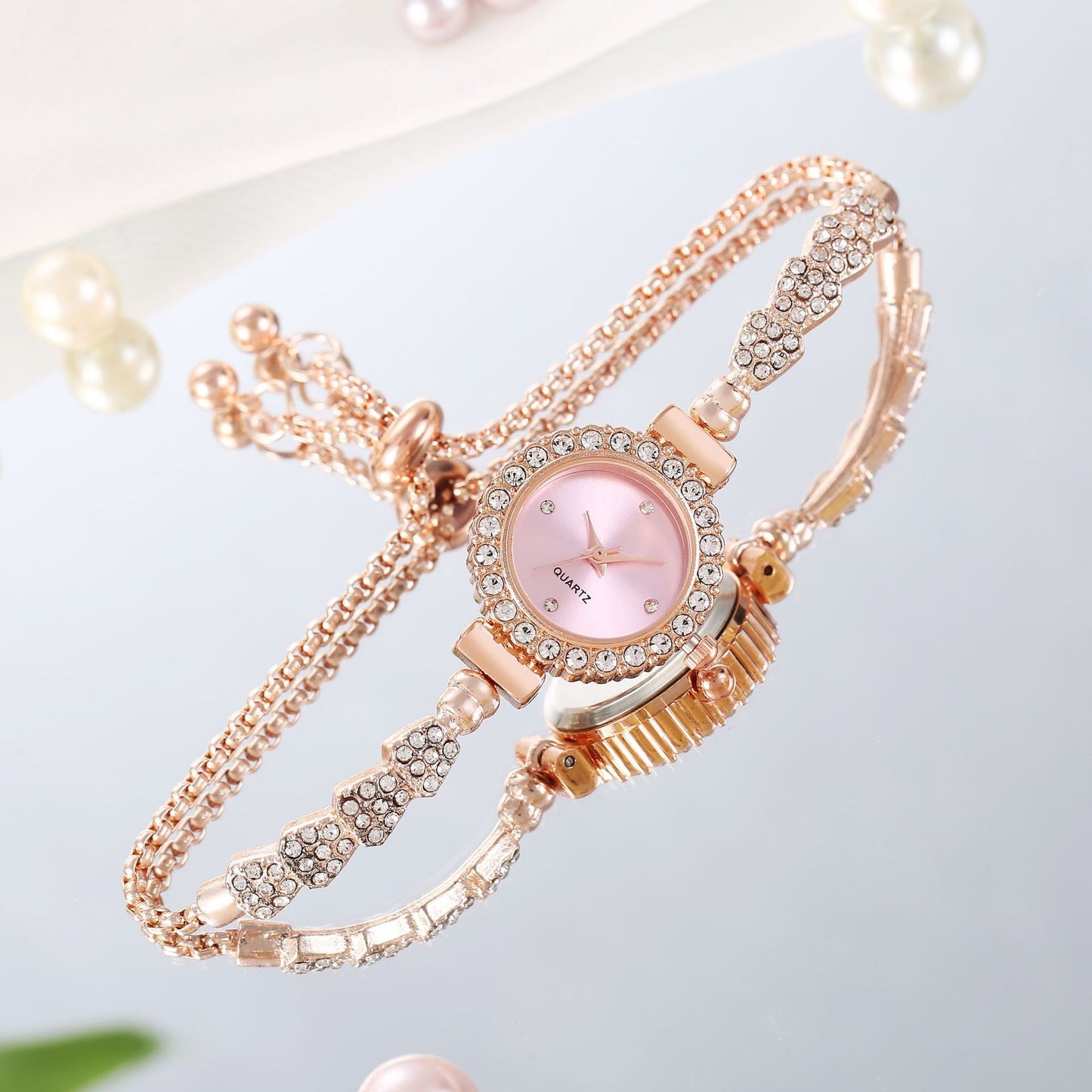 Luxurious bracelet watch for women fashion